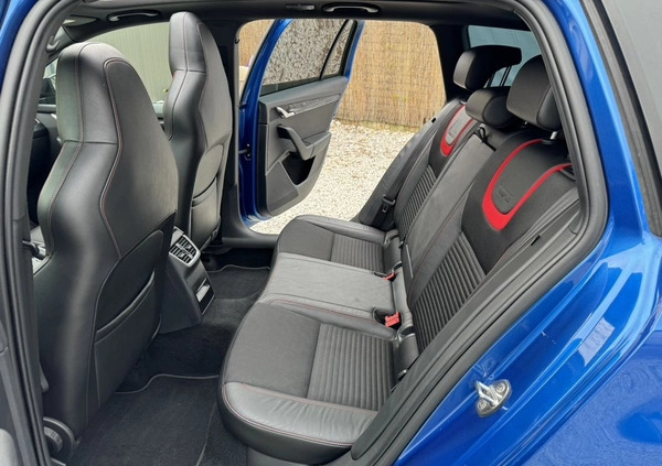 Skoda Octavia cena 42800 przebieg: 385000, rok produkcji 2015 z Radomyśl Wielki małe 466